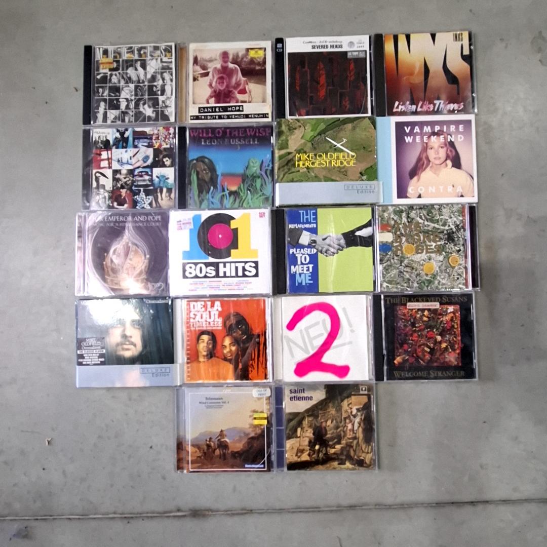 Mixed Lot of 18 CDs