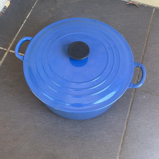 Le Creuset Blue Dutch Oven